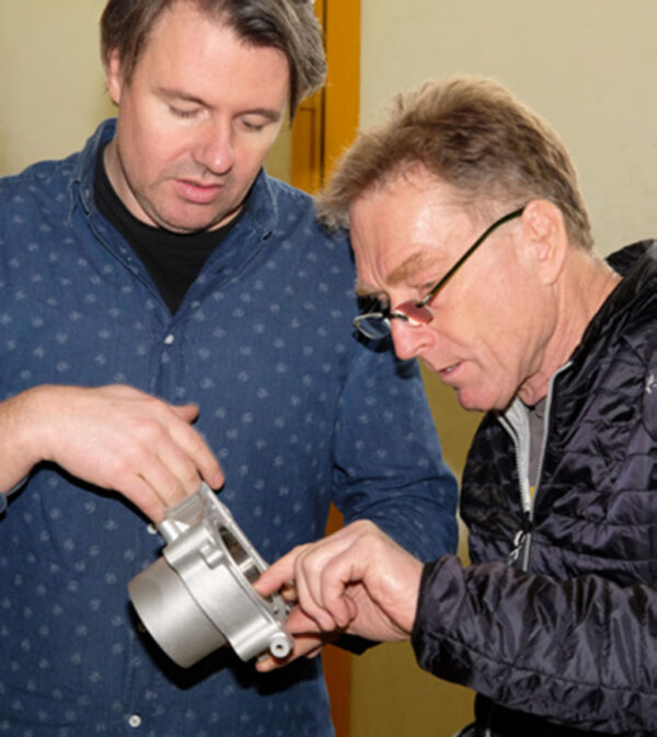 The Aero 1000 Fuel Injected 4 Stroke Engine BlackHawk USA